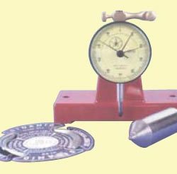 DEFLECTOMETER, 50MM X 0.01MM GAUGE TRAVEL (LCN802)