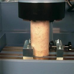 FAST LOCKING STIRRUPS FOR 150MM & 200MM CUBES & 100MM TO 160MM CYLINDERS (LCN690/8)